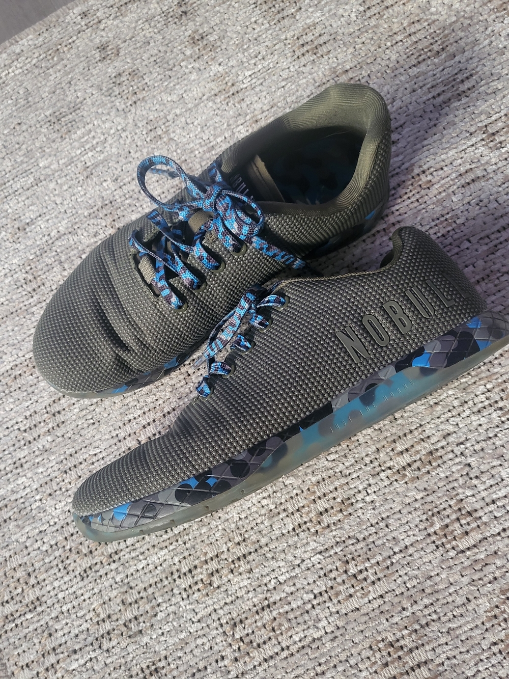 Like NEW NOBULL Olive Green Training Sneakers with Black &Blue camuflage accents